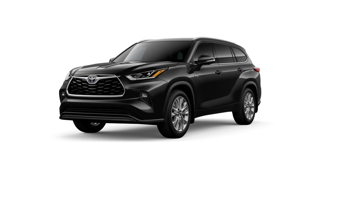 2026 Toyota Highlander Limited in Midnight Black Metallic — front three-quarter view