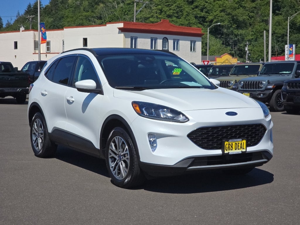 2022 Ford Escape — side profile view