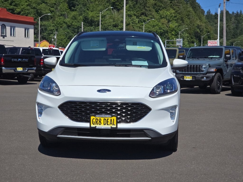 2022 Ford Escape — rear three-quarter view