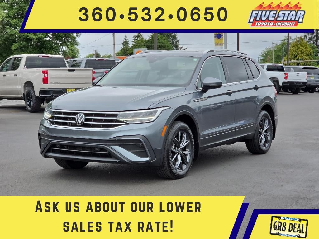 2023 Volkswagen Tiguan SE in Platinum Gray Metallic — front three-quarter view